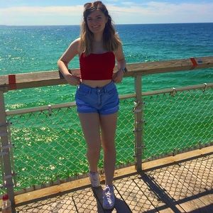 Meet your Posher, Sidney